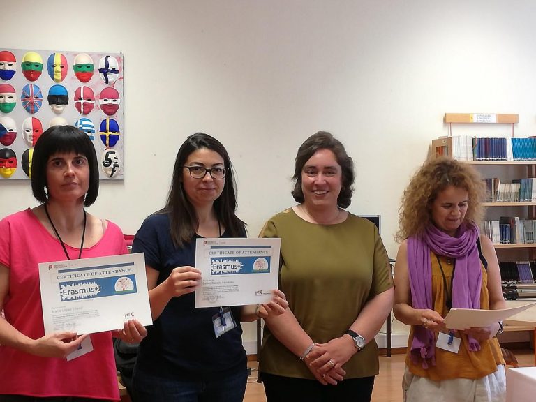 Dúas mestras do Ceip de Cervo participan nun encontro internacional en Portugal