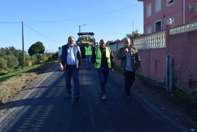 A Deputación mellora con 112.000 euros dúas estradas no Valadouro