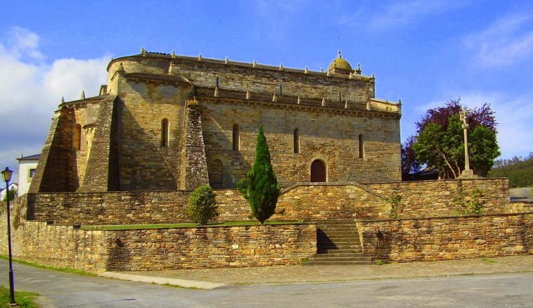 A basílica de San Martiño acollerá as xornadas sobre o Camiño do mar en Foz