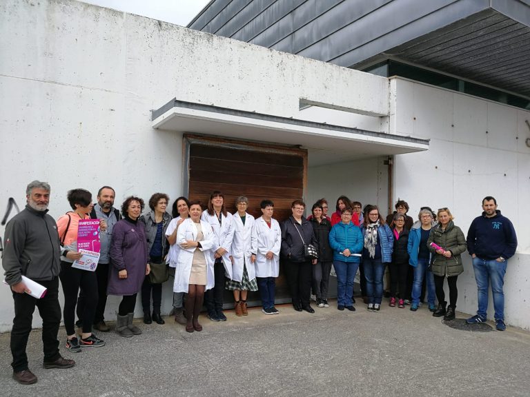 “Máis de duascentas reclamacións” piden a cobertura estable da pediatra en San Cibrao