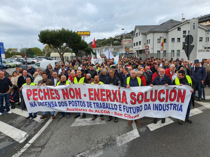 O comité de Alcoa pide aos Concellos buses para que a protesta de Lugo sexa “a gran reivindicación da Mariña”