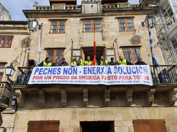 Doce Concellos fletarán autobuses gratuítos para a concentración por Alcoa en Lugo