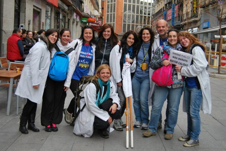 Unha enfermeira da Mariña en Madrid: “a xente nova ten un papel vital, hai que protexer os maiores”