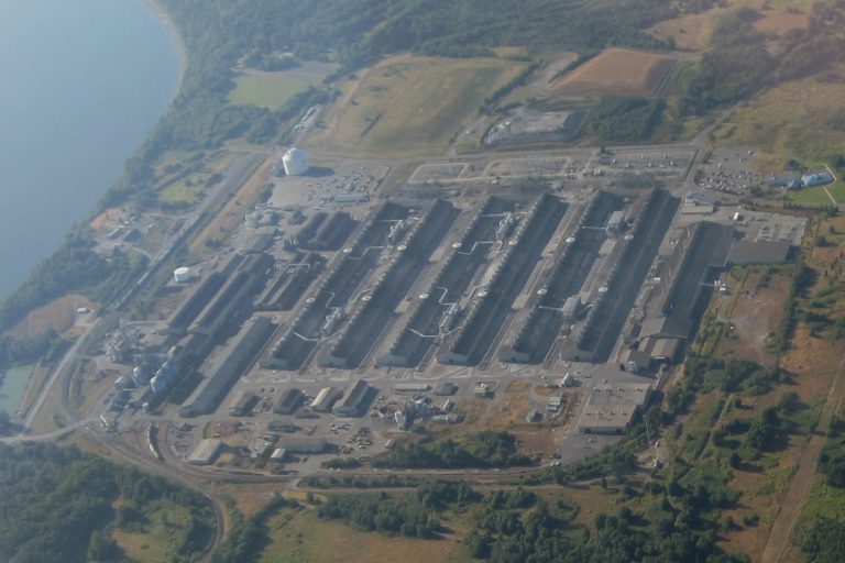 Industria compara San Cibrao cunha planta en proceso de peche en Washington: “Alcoa deixa o aluminio”