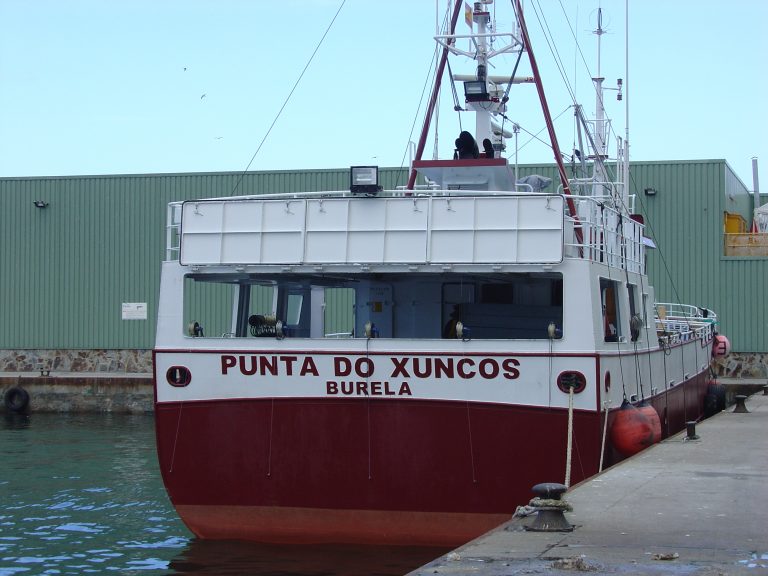 A tripulación do Punta do Xuncos segue confinada e á espera dos resultados das PCR