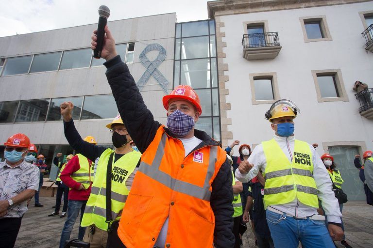 O comité pide unha mesa tripartita ás Administracións e anuncia protestas “máis fortes” ante a “mala fe” de Alcoa