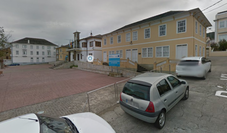 A Xunta concede a Barreiros 200.000 euros para facer das antigas escolas un local plurifuncional
