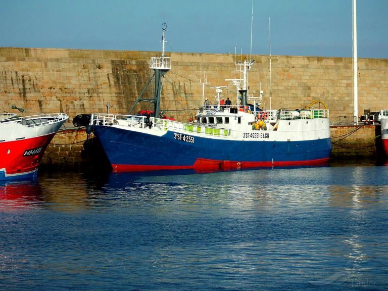 Irlanda apresa o pesqueiro Valle Fraga, con base no porto de Burela, por infrinxir as normativas do país