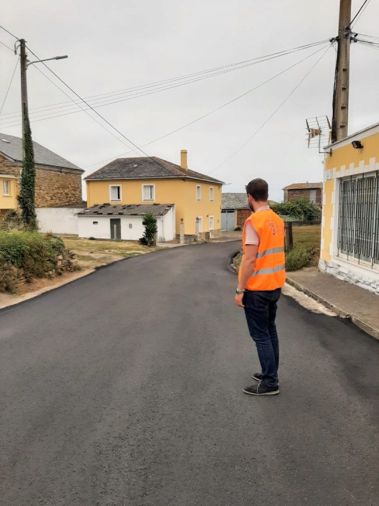 O Concello de Foz inicia melloras na rúa Prado Vello e no Camiño da Cadra