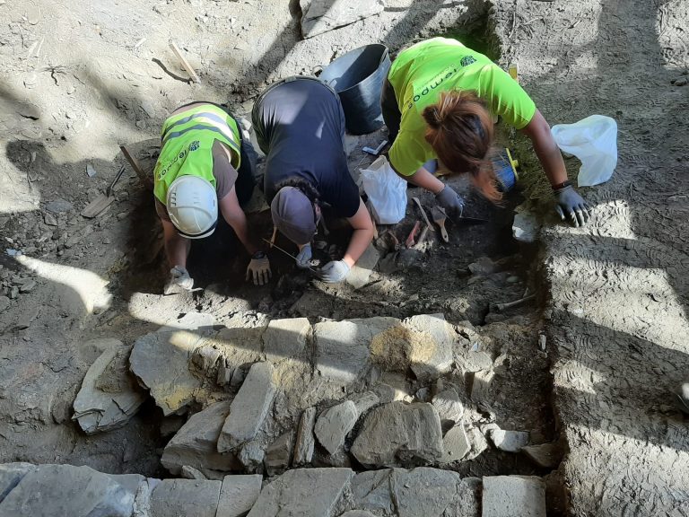 A orixe dos restos en San Xoán Vello anima ao Concello de Viveiro a ampliar os labores arqueolóxicos