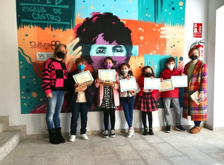 Viveiro entrega os premios de poesía infantil “Nadal 2021” que organiza a Biblioteca Pública de Lugo