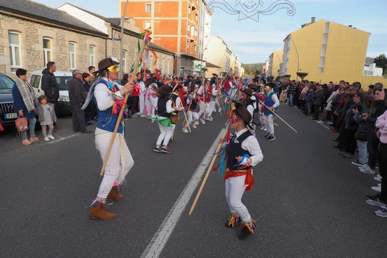 Xove presenta as actividades do Entroido e o Desfile de Disfraces para o sábado 26