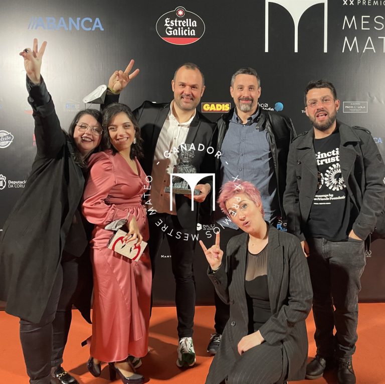 Xacio Baño, director de cine xovense, recibe o Mestre Mateo á mellor curtametraxe con “Augas Abisais”