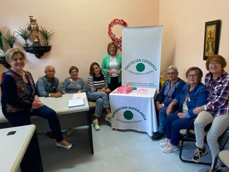 A Asociación Esperanza colocará mesas en Burela para recadar fondos contra o cancro de mama