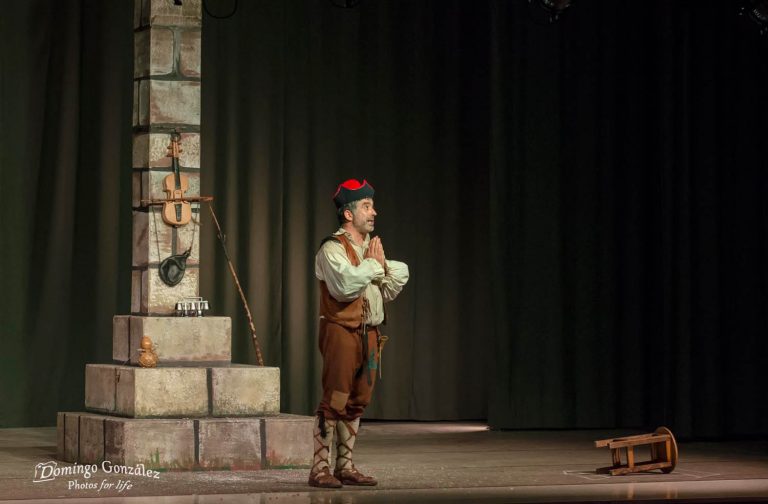 O Certame de Teatro “Convida no Rural” en Barreiros ofrecerá as representacións de “Aturuxo de Melpómene” e “A Adala”