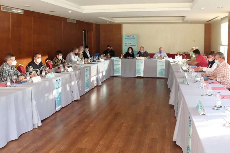 Reunión das federacións de confrarías do Cantábrico en Burela para a próxima semana