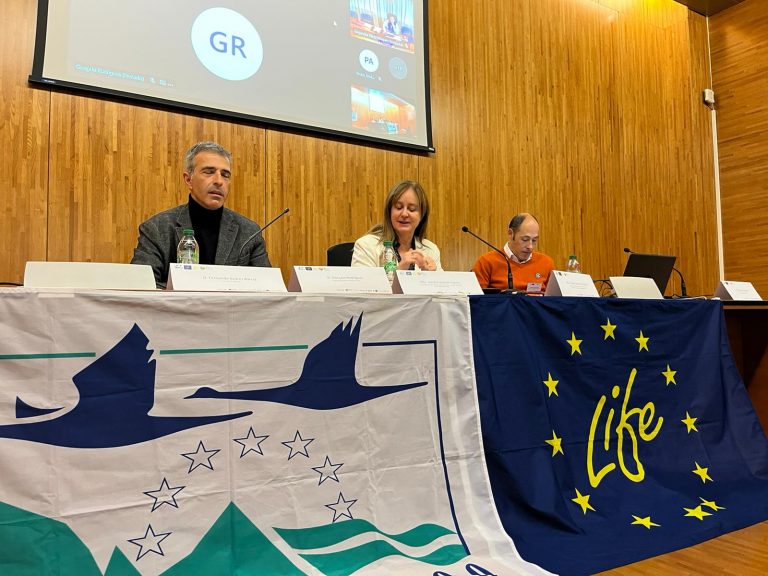 O proxecto Life Fluvial para eliminar especies invasoras na ría de Ribadeo será avaliado por alcaldes de concellos da ribeira