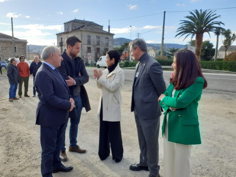 O alcalde de Foz reclama as vías de alta capacidade para A Mariña e pon en valor as rotondas de Cangas