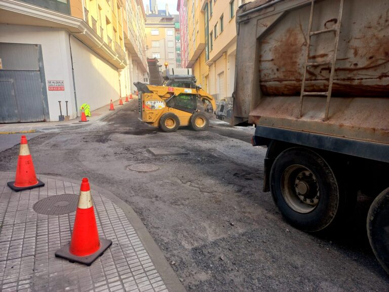 Foz renova o firme da Rúa Río Masma dentro das melloras do casco urbano