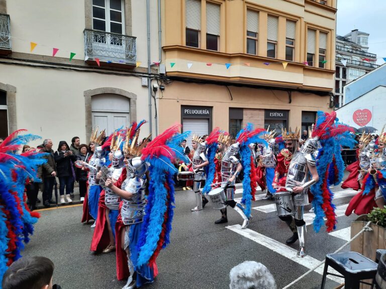 Ribadeo reparte 4.500 euros en premios entre participantes do desfile de Entroido