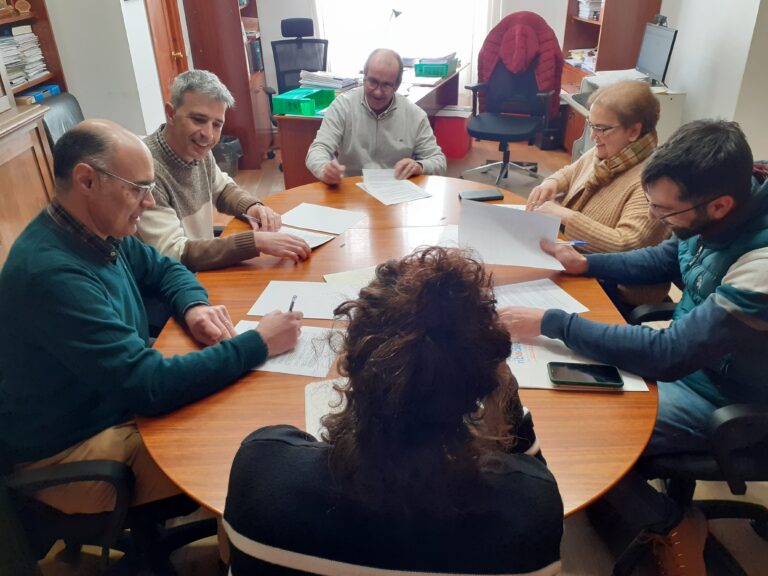 Asinado o acordo trianual entre Concello e ACISA Ribadeo para dinamizar o tecido comercial