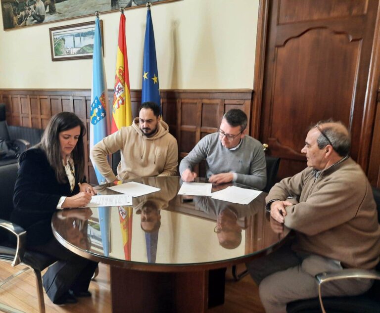 Convenio entre Concello de Ribadeo e Lugo Madera para o control das cortas de madeira